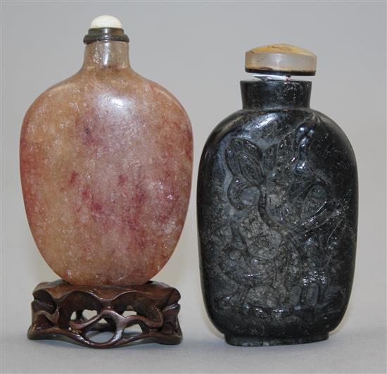 Two Chinese crystal snuff bottles, 1850-1920, Richards(-)